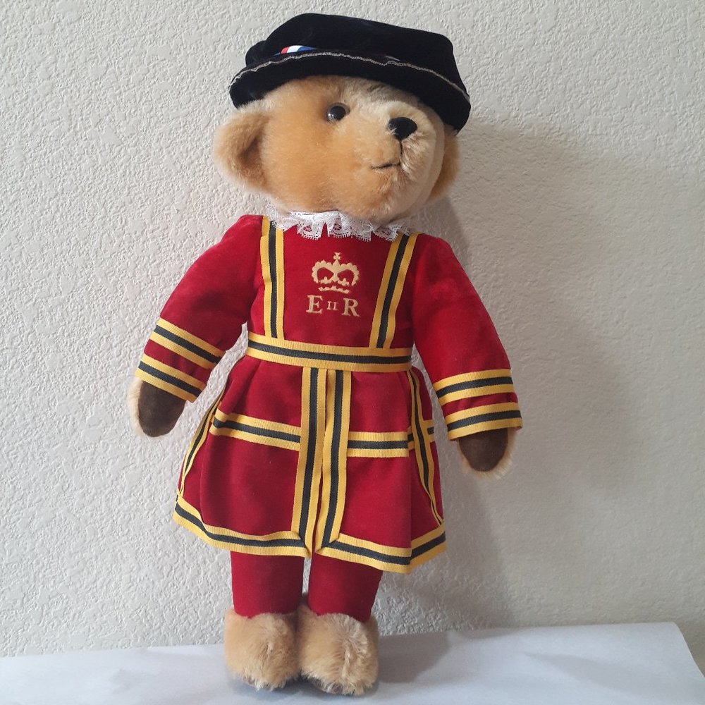 Harrods Vintage Beefeater Bear